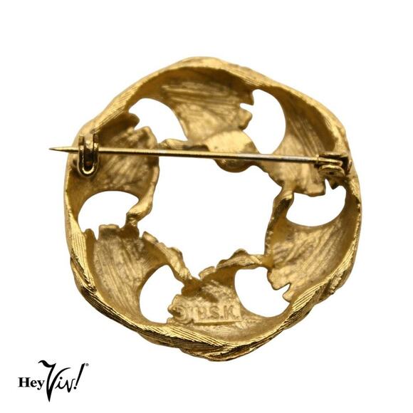 Vintage BSK Circle Pin Brooch w Pearl Open Work Design 1 1/2" Across - Hey Viv - Picture 2 of 4